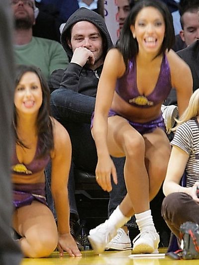 How should Christian women respond to their men looking at other women? Part&nbsp;2